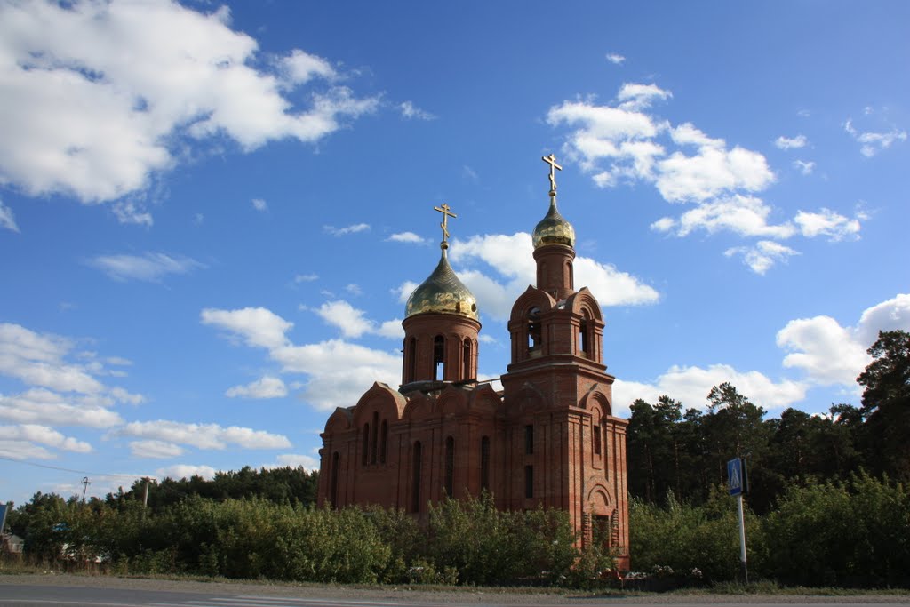Храм в Ордынском.