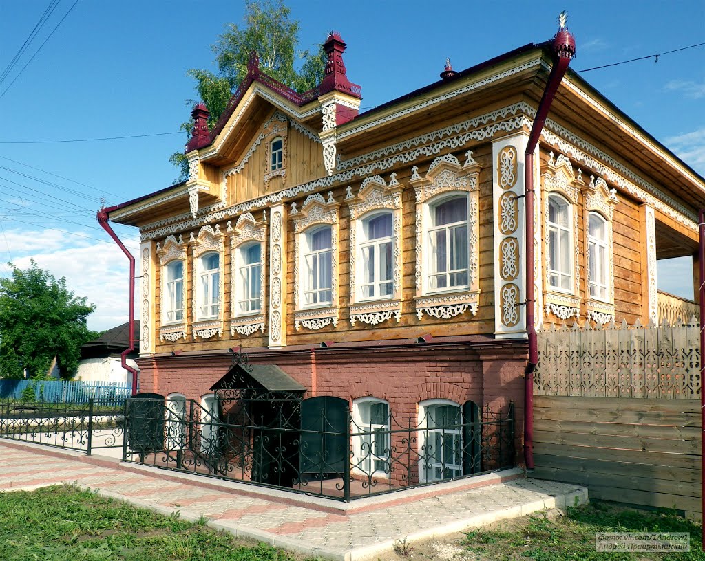 Большеречье, Омская область. Особняк Кубрина
