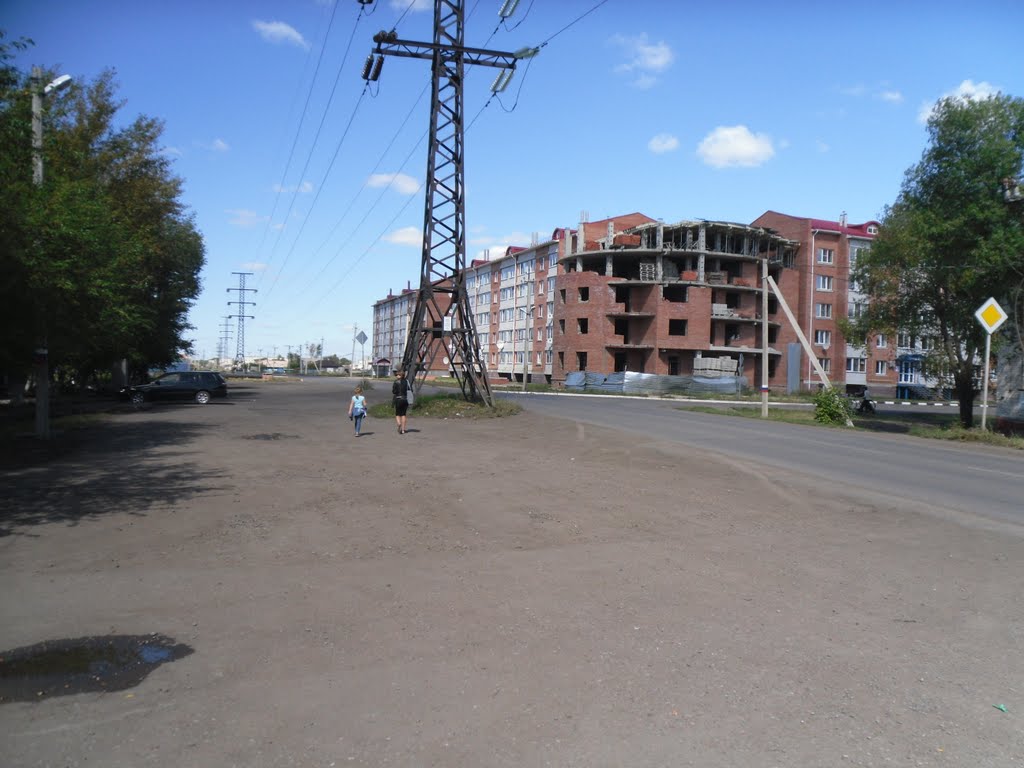 Возле стадиона