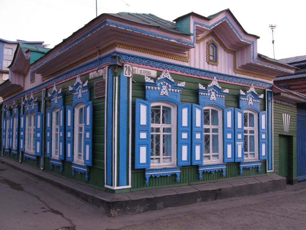 Омск деревянный. Улица Гусарова