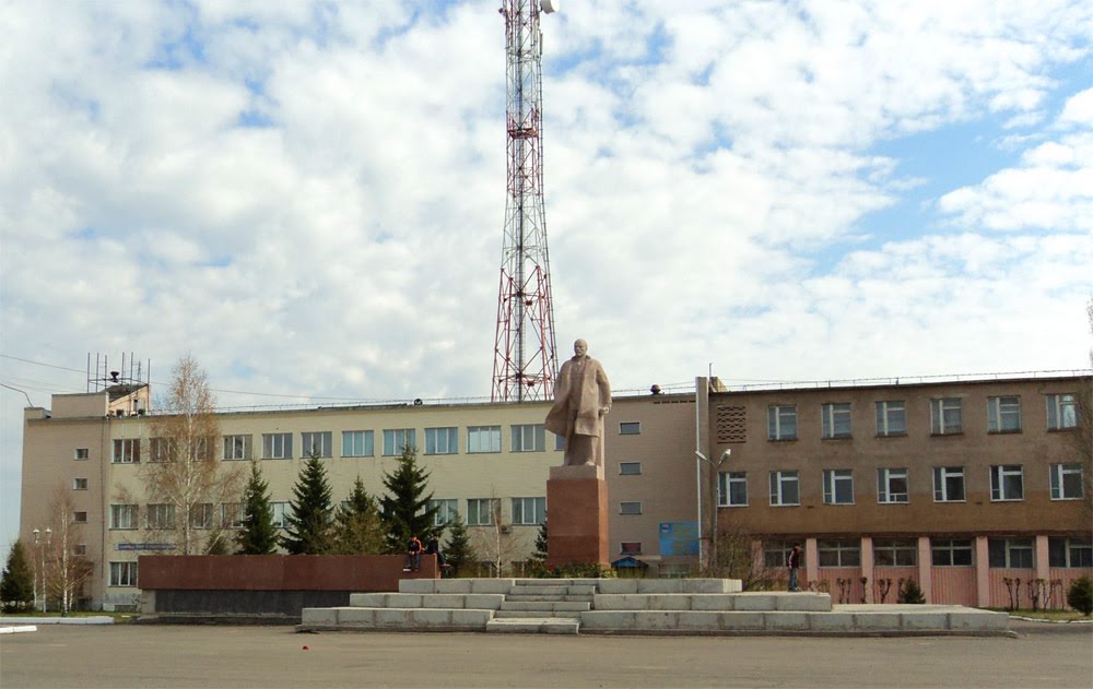 Тарский Ленин