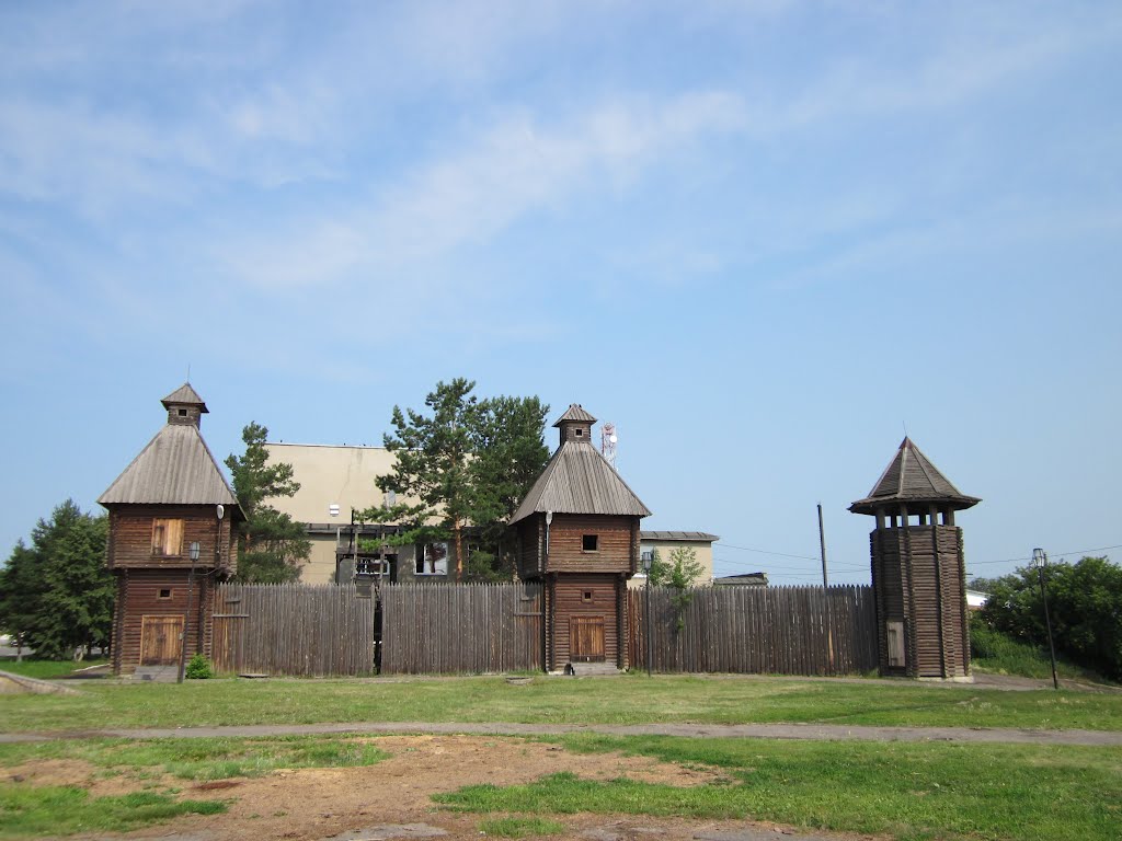 Тарский острог (реконструкция)