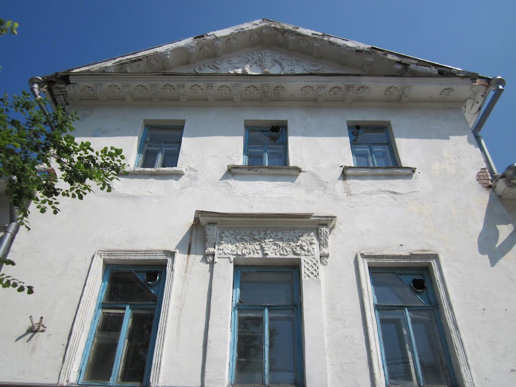 Тарский медицинский колледж (дом купца И.Ф. Нерпина)