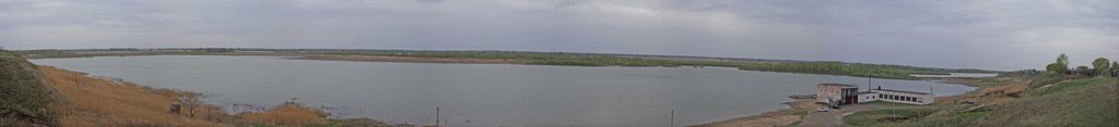 Панорама затона