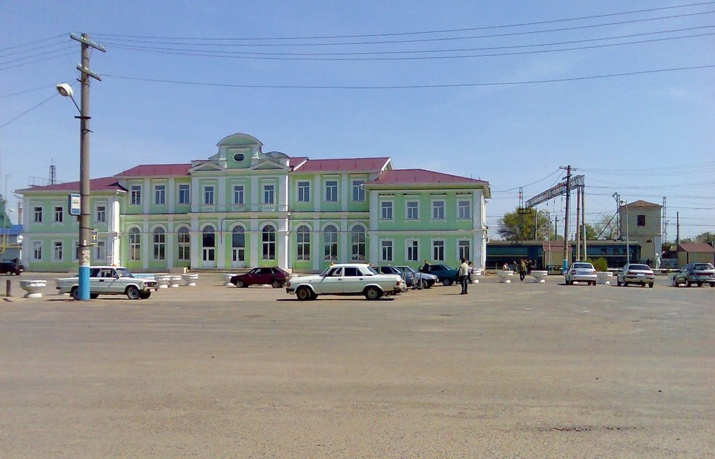 Привокзальная площадь