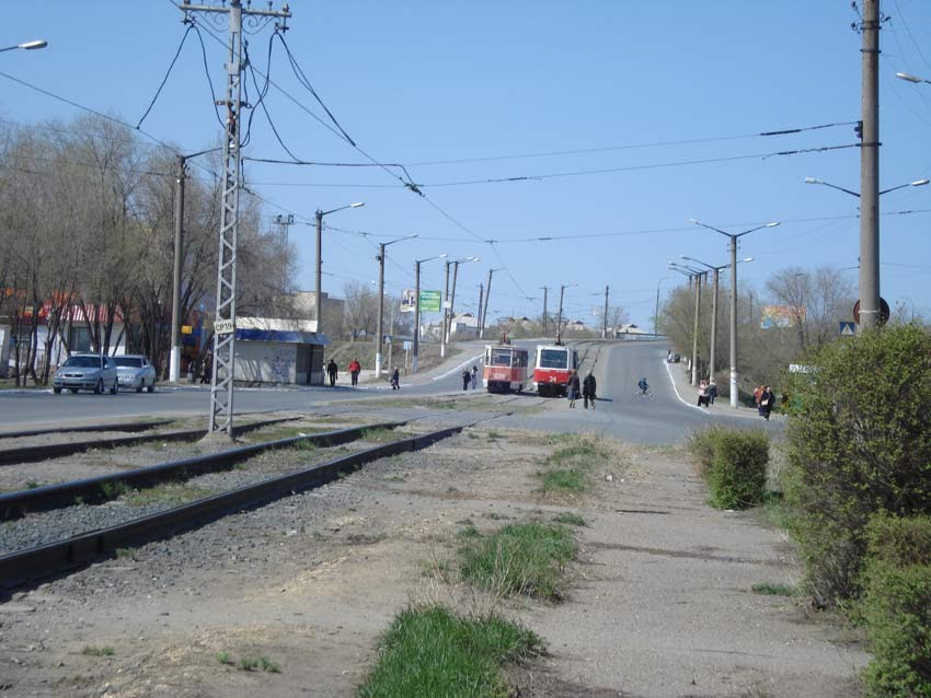 ул Комарова