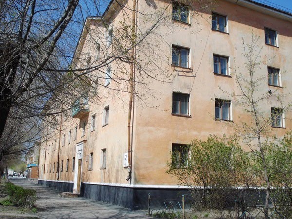 Общежитие Комарова 6