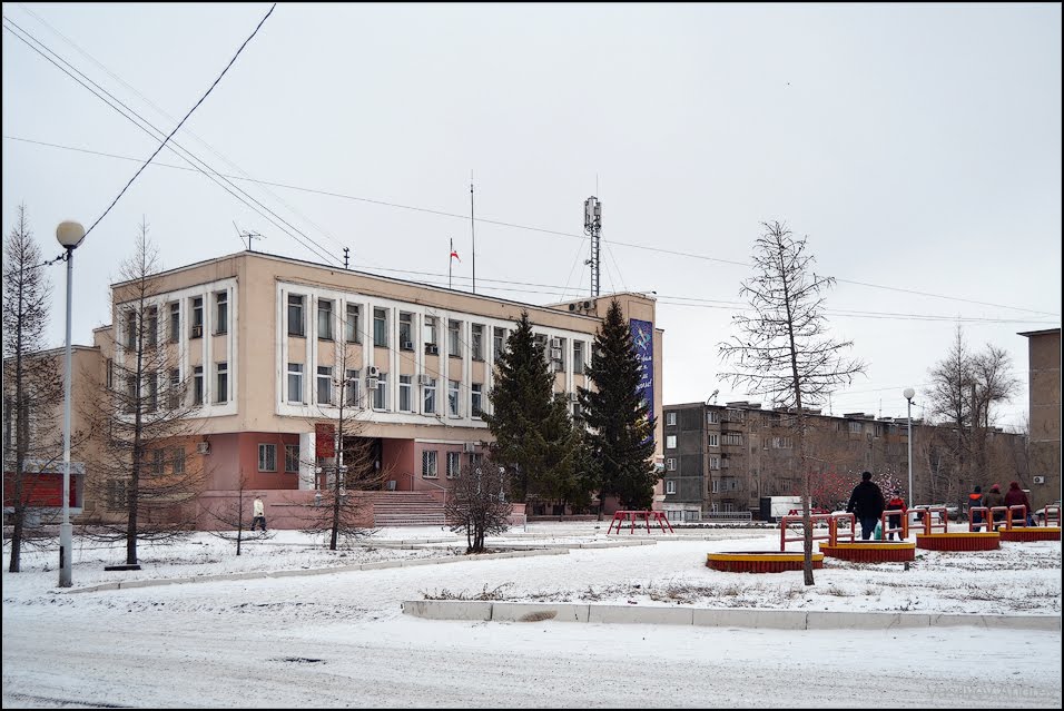 Здание Администрации Октябрьского района