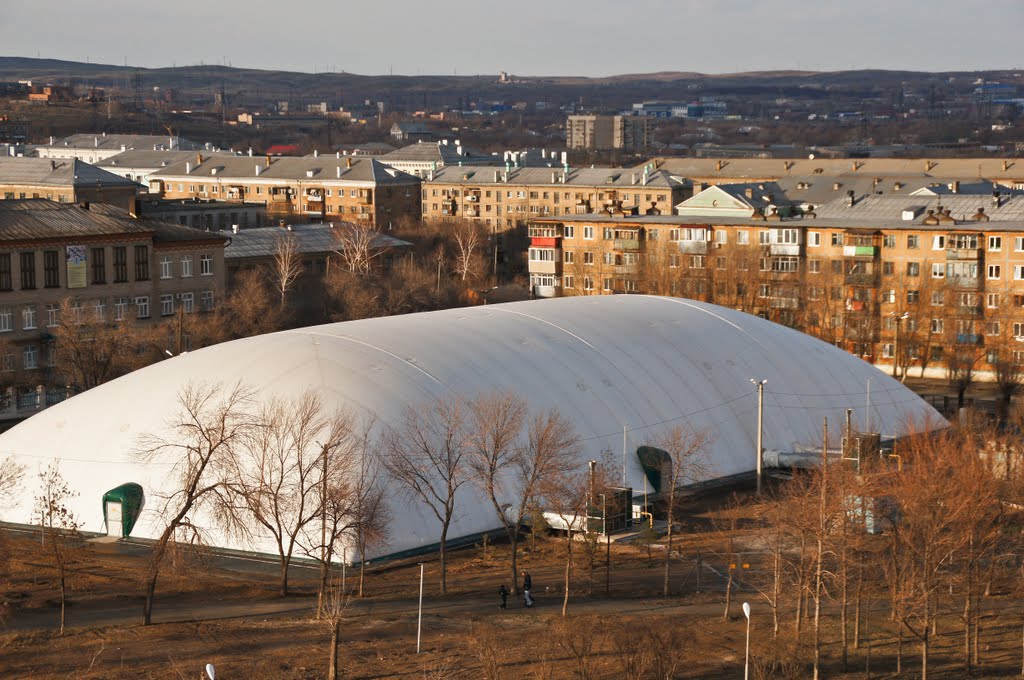 Школа тениса в центр.парке.