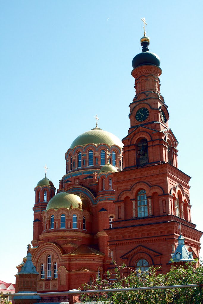 Свято-Троицкий собор с Колокольней.