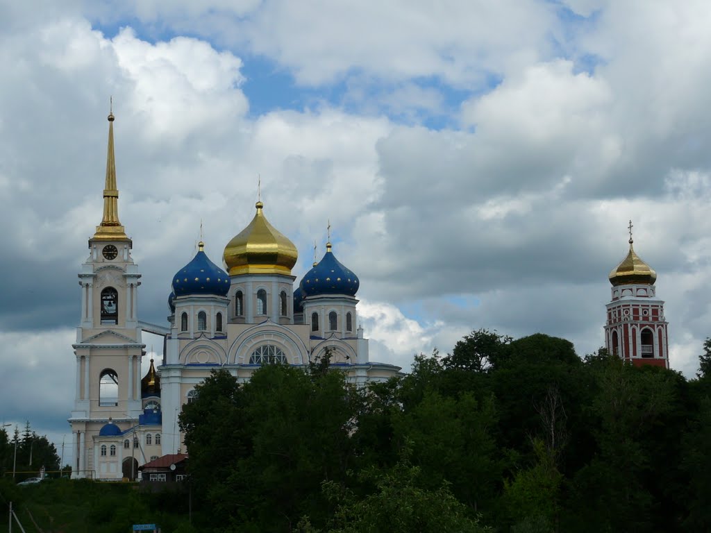 Спасо-Преображенский собор и Троицкая церковь, г. Болхов