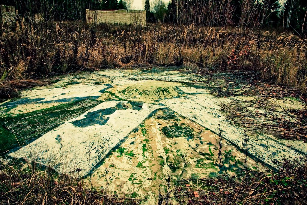 АФУ «Брусчатка» (зачеркнуто - станция постановки помех)