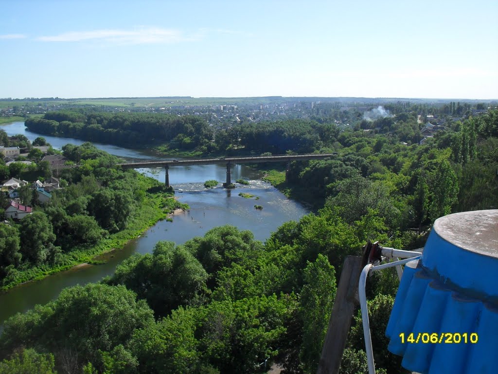 а так виден мост через Сосну с колеса обзора...