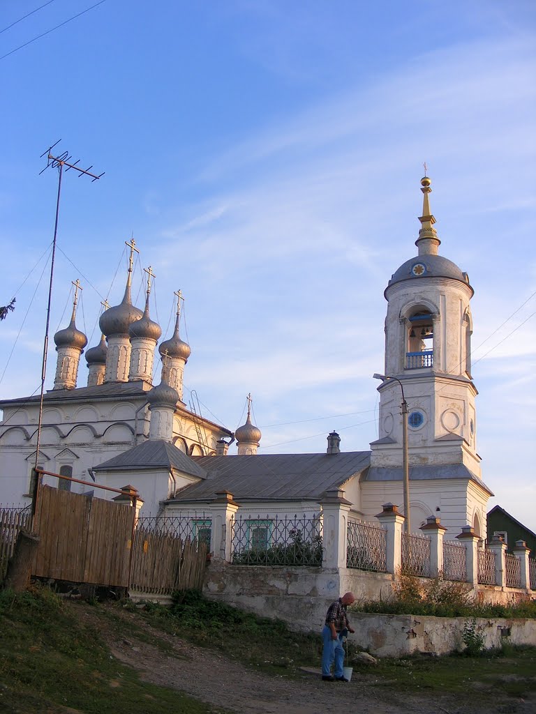Церковь Введения во храм Пресвятой Богородицы