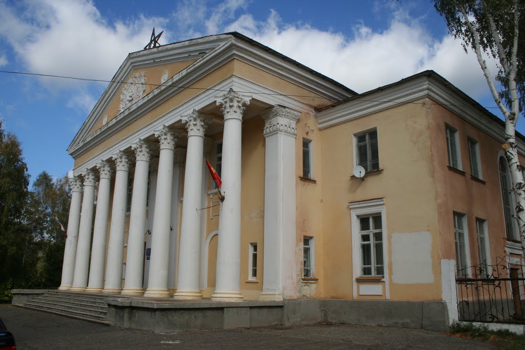 Дом культуры в г.Никольск