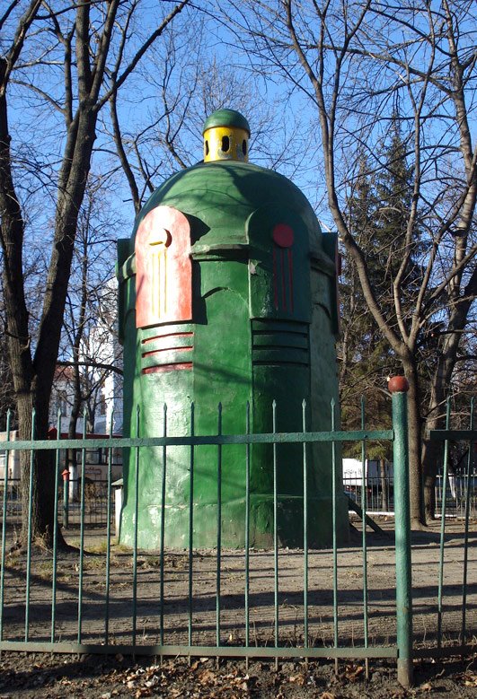 Гигантский чайник?