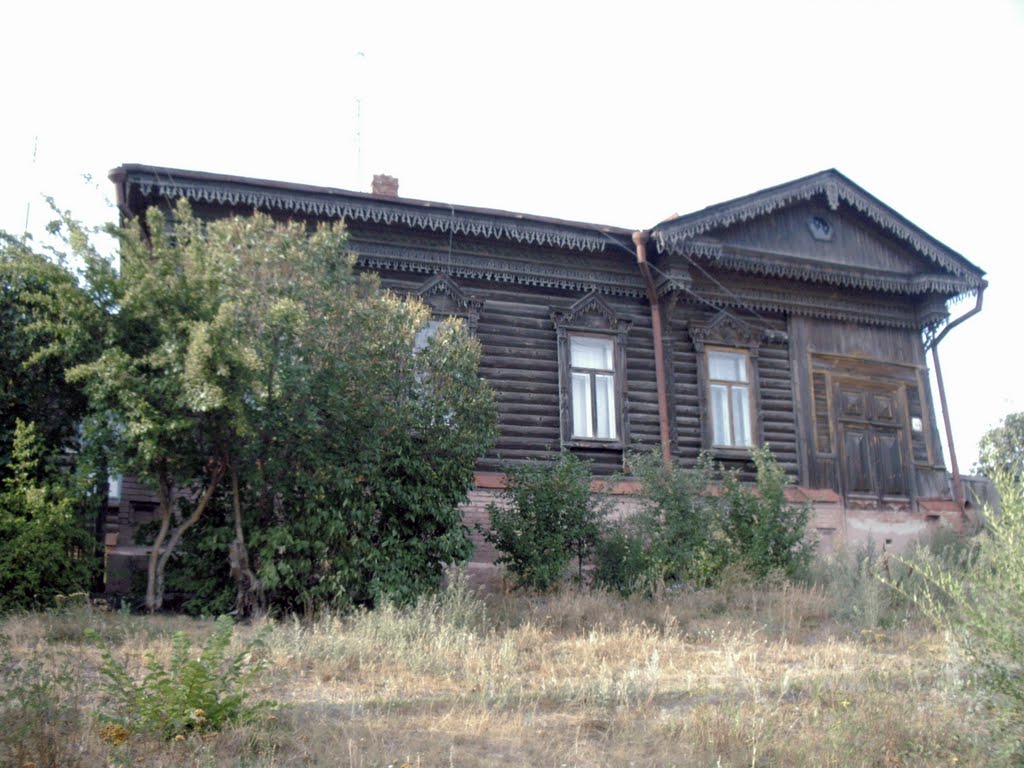 Дом на Набережной