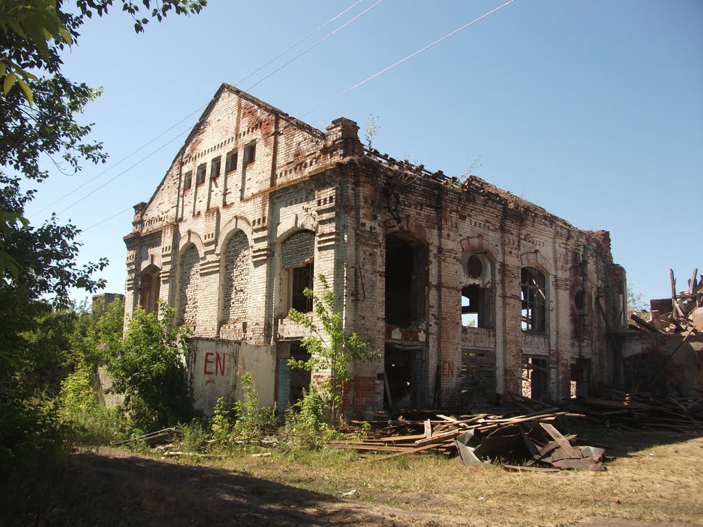 Сосновоборск, корпус суконной фабрики.