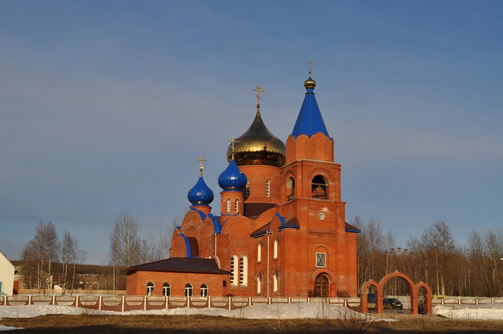 Храм иконы Божией Матери «Всех скорбящих Радость» в Губахе