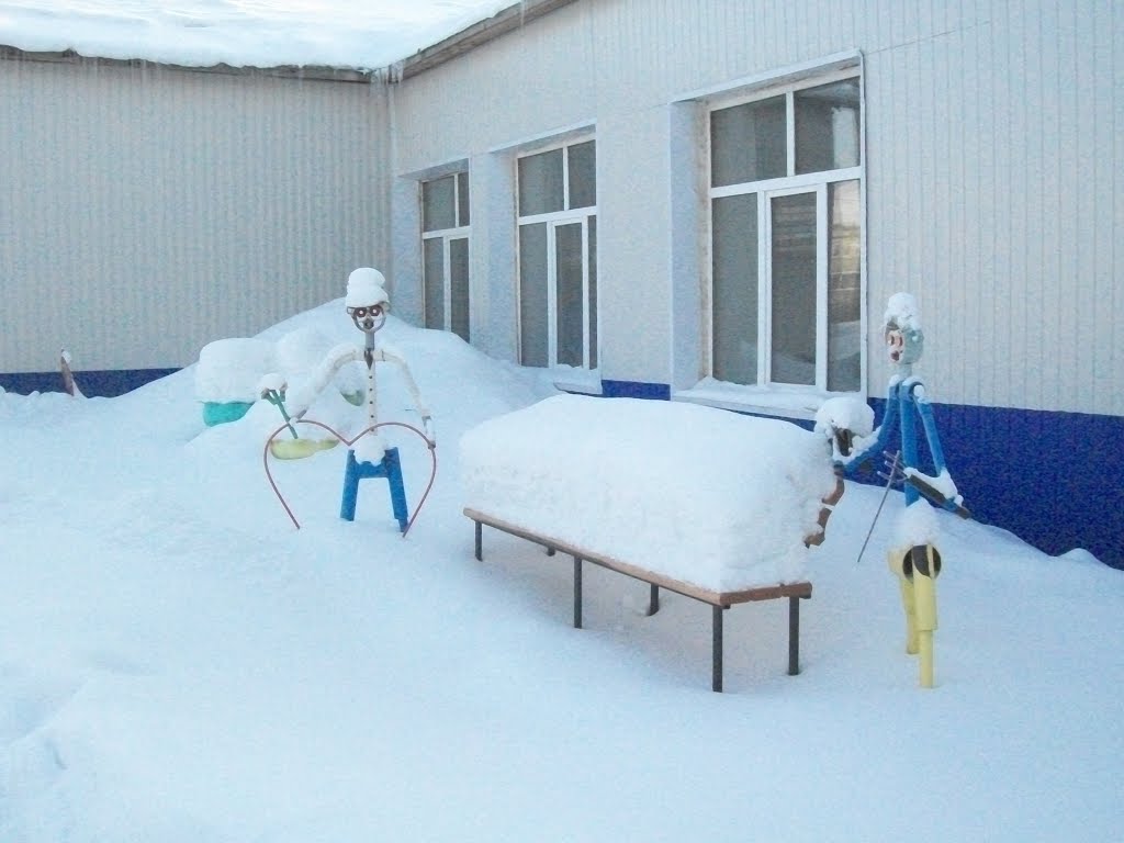 Скульптуры из металла.