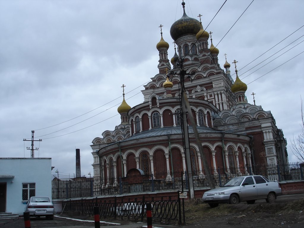 Храм