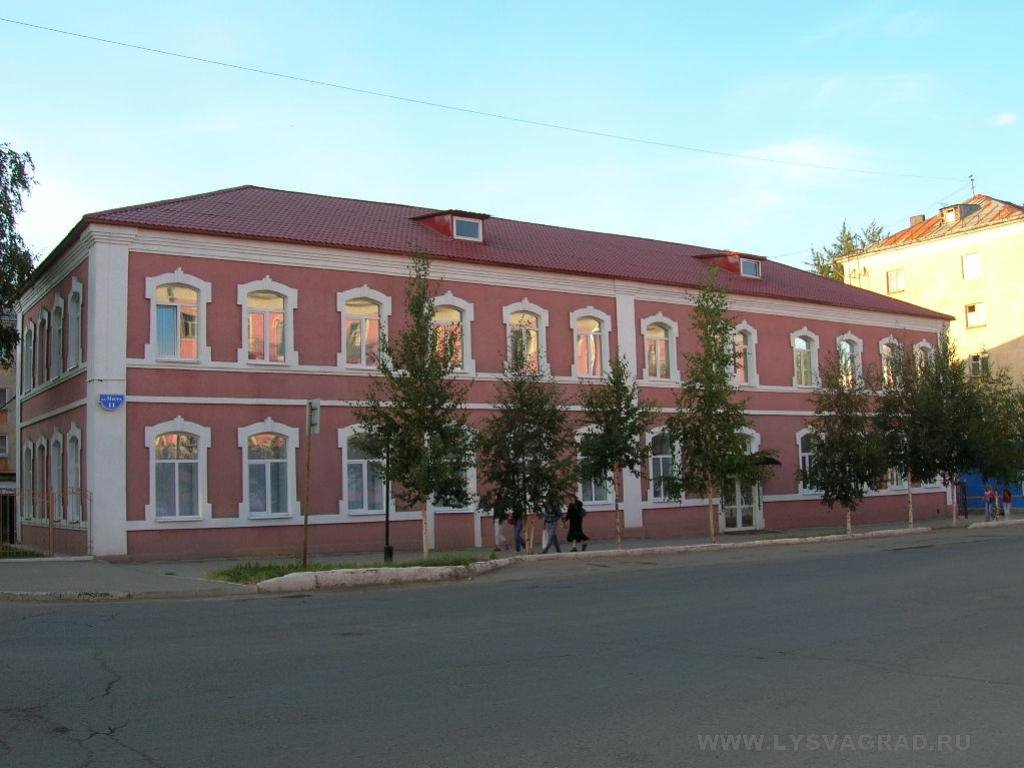 ул. Мира, 11