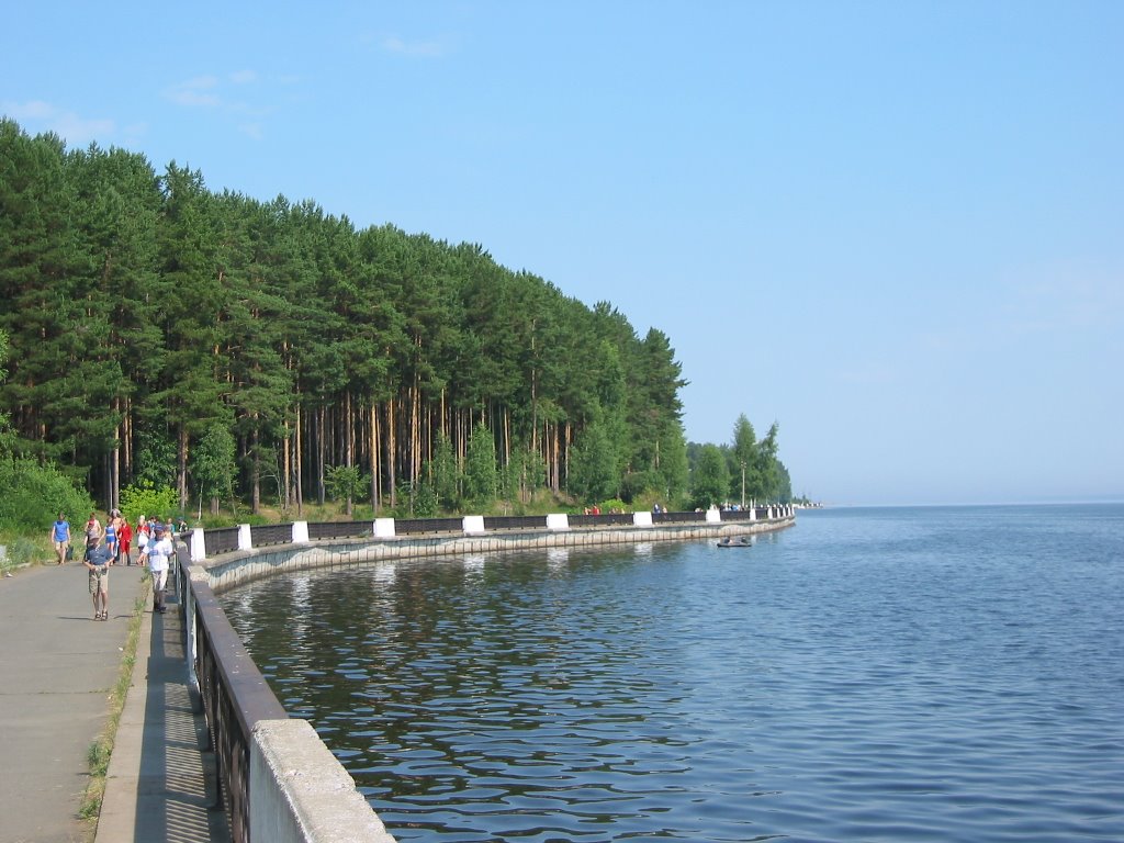 Чайковский набережная
