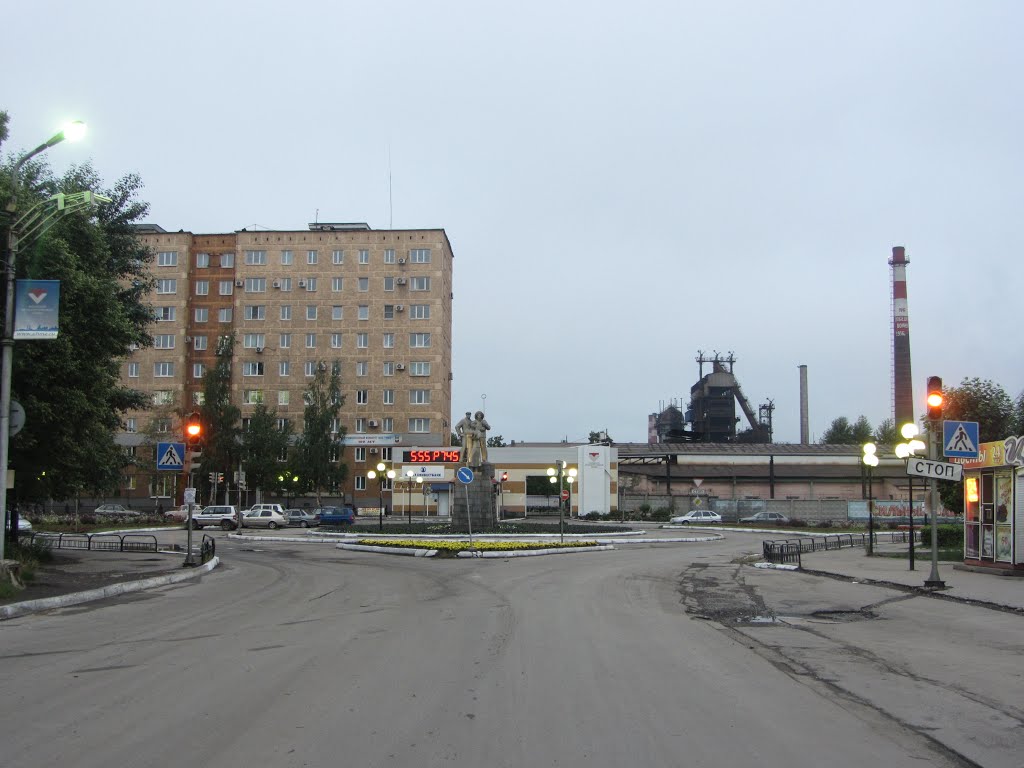 Заводская площадь Чусовой 2