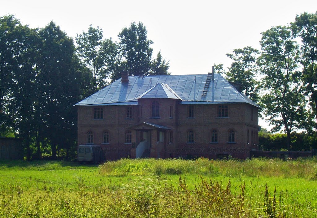 Старинный дом в Гдовской крепости