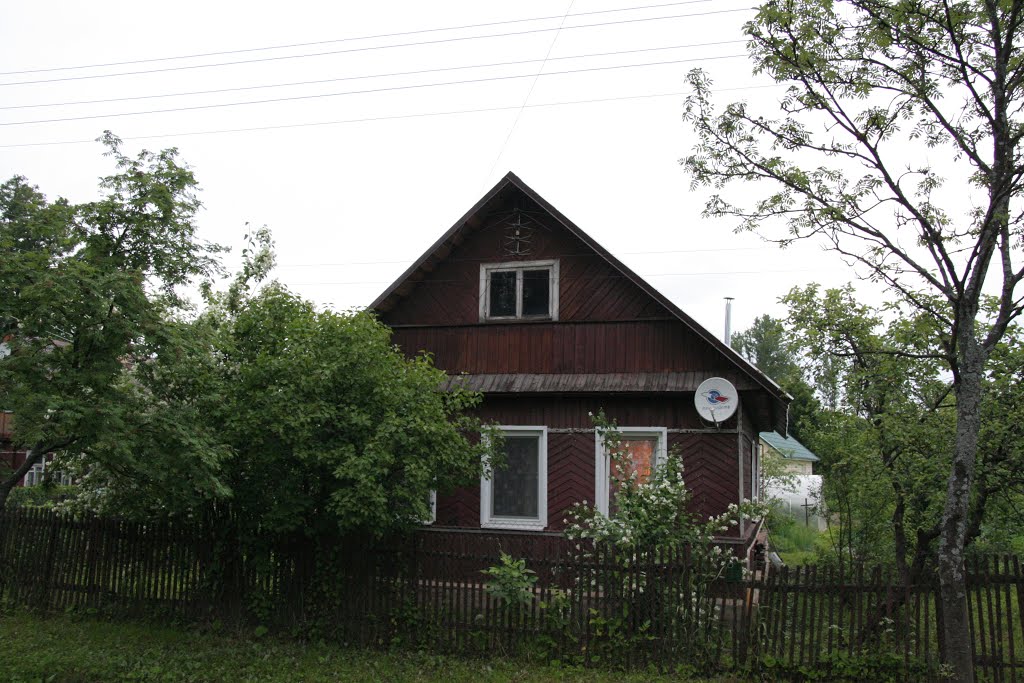 Драўляная хата ў Дно