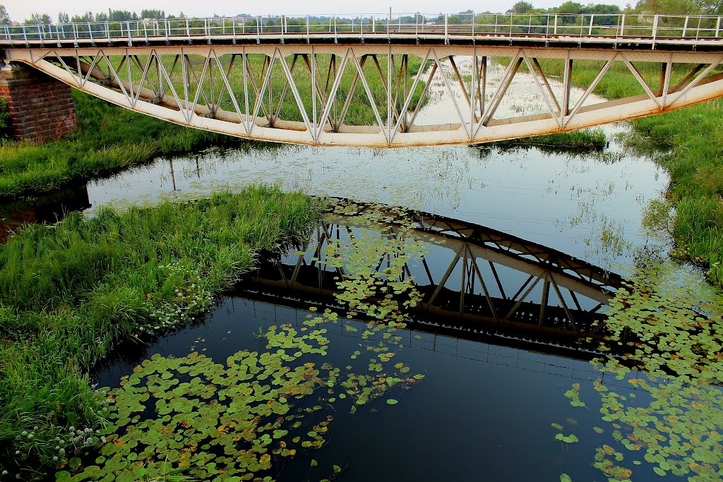 railway bridge over the Emenka