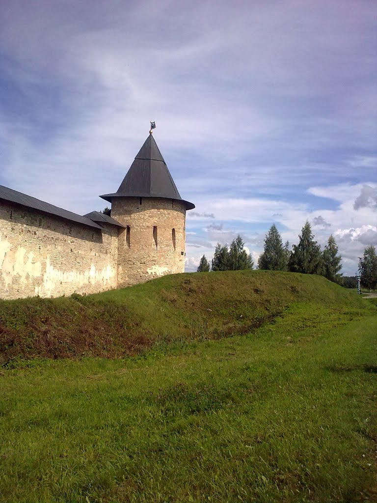 Изборская башня