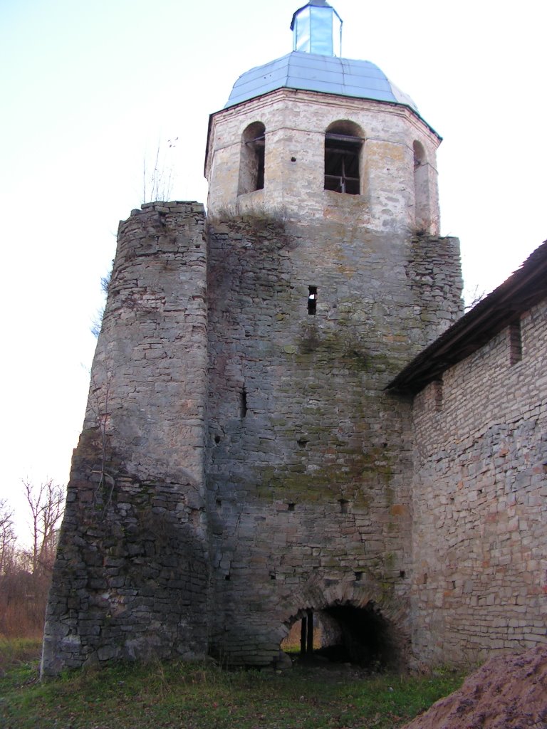 Porkhov. The castle tower