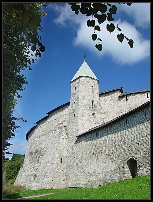 Pskov: "Dovmont" tower