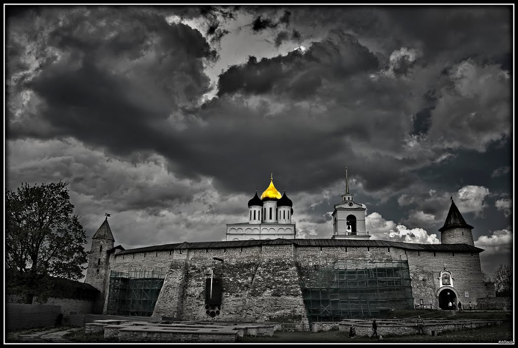 Pskov. Ancient Russian fortress. 2014.