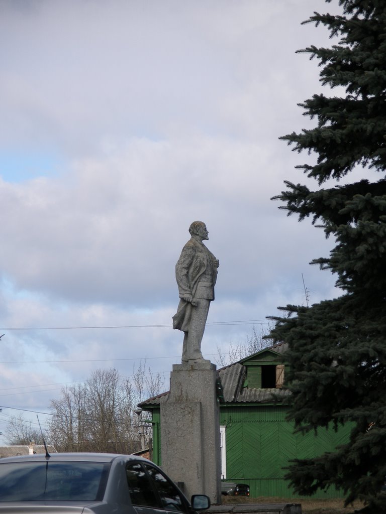 Ленин жив, живет в Пустошке