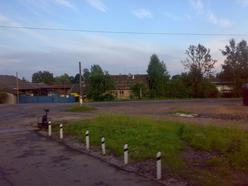 Переезд в Стругах Красных