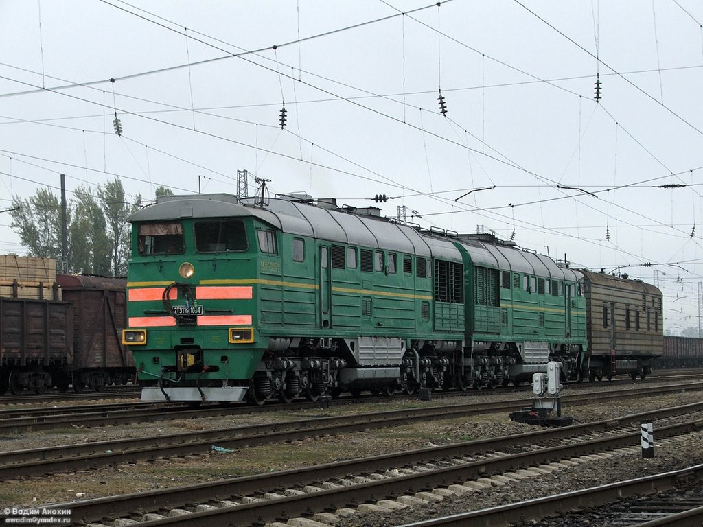 Diesel locomotive 2TE116-1004