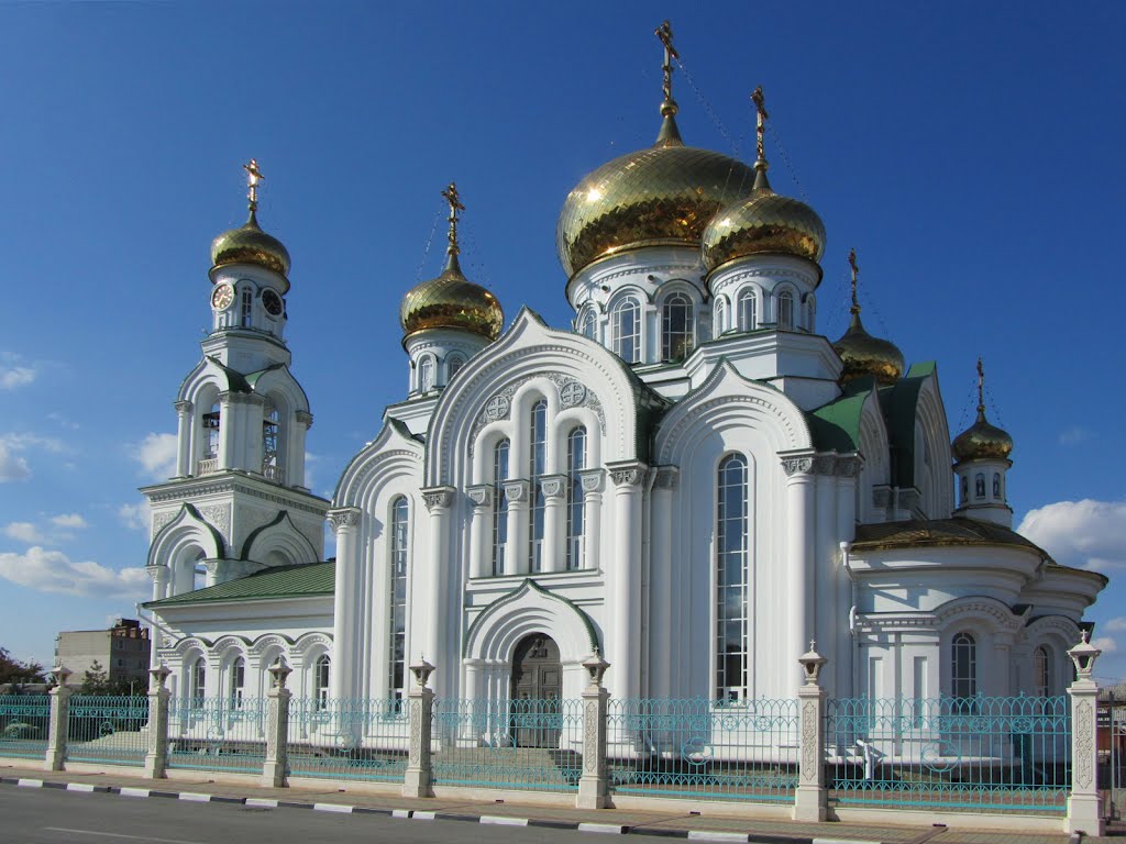 Свято-Троицкий храм. Батайск / Holy Trinity Church. Bataysk