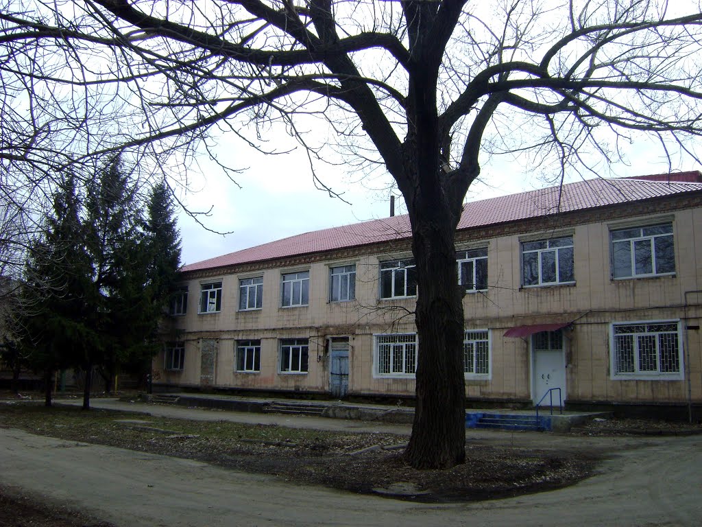 Дом за ПТУ