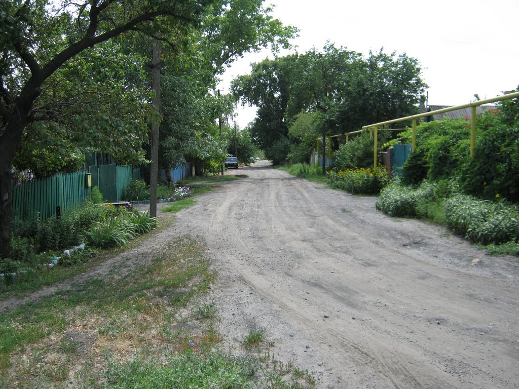 Улица Комиссаровская
