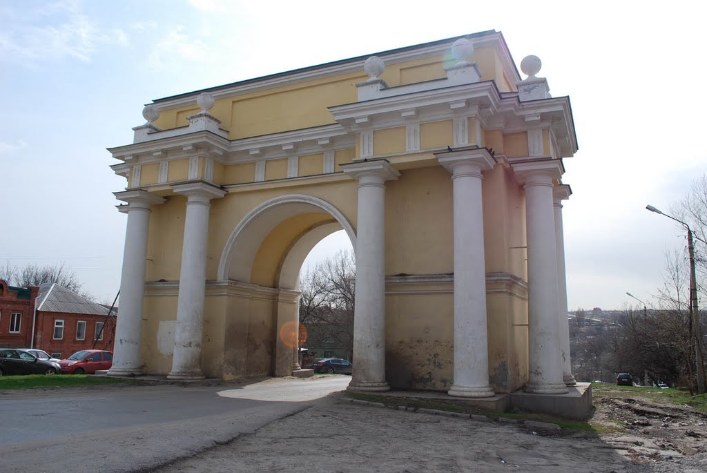 Западная Триумфальная арка