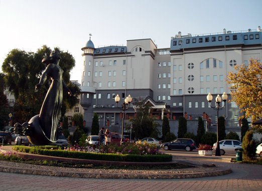 Monument to women of Rostov