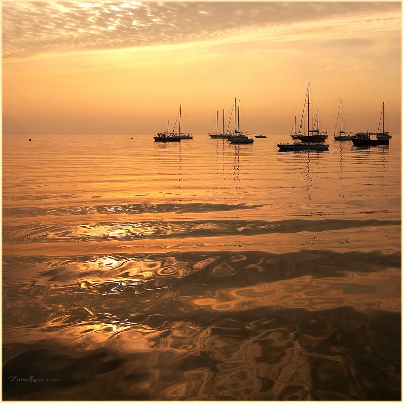 Отражения, яхты (reflections, yachts)