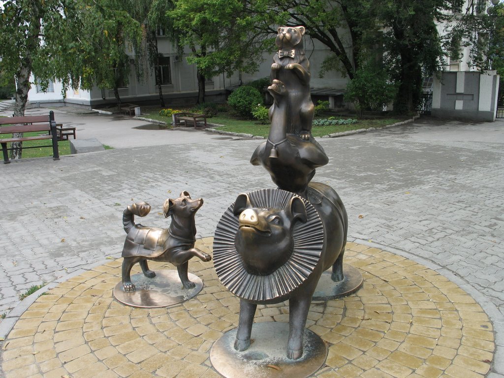 А.П.Чехов "Каштанка",памятник в Таганроге,на родине Чехова