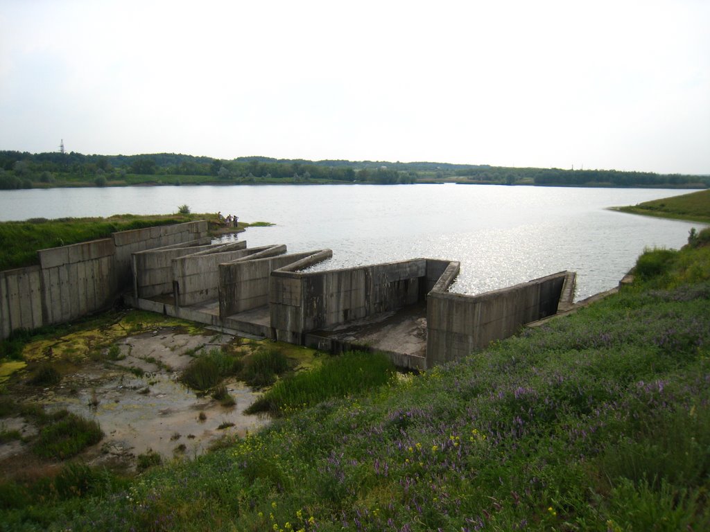 Первозванское водохранилище. Pervozvanskoe storage pond.