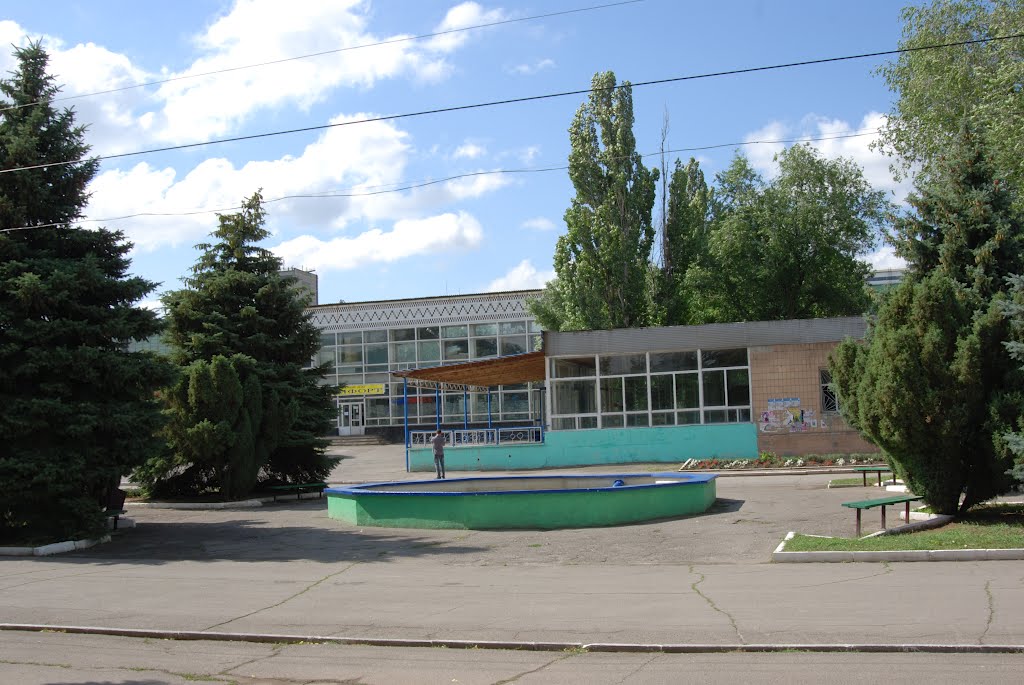 Фонтан на площади