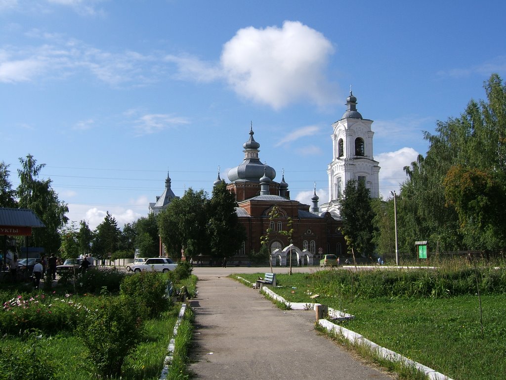 Кадом, церковь