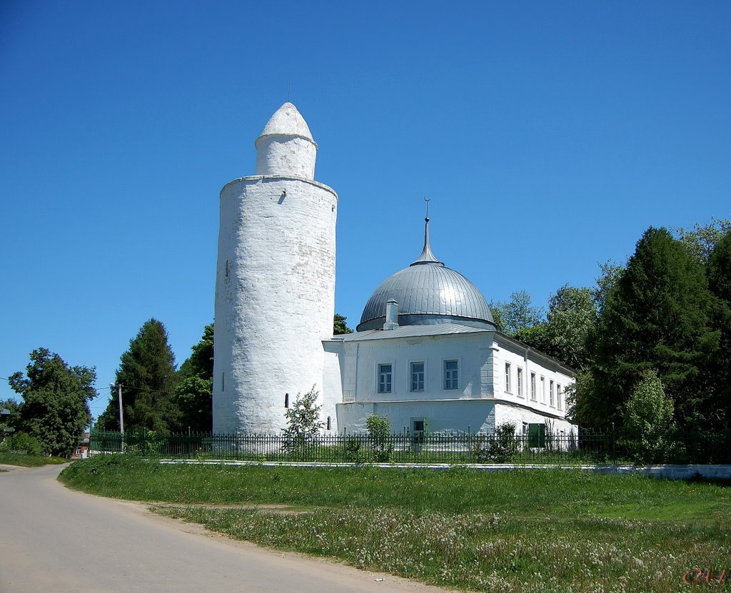 Касимов. Старая мечеть с минаретом (краеведческий музей)