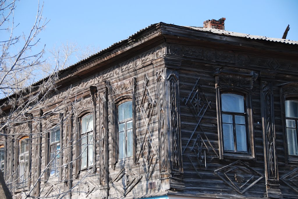 Пронск. Старый деревянный дом, фрагмент.